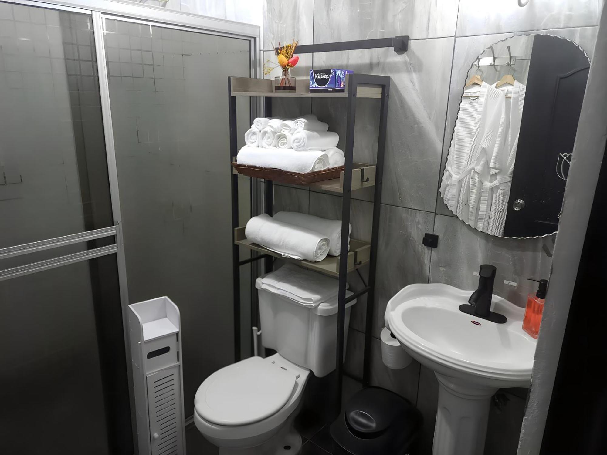 Puerto San Carlos Bay House & Tours -1St Floor- Екстер'єр фото